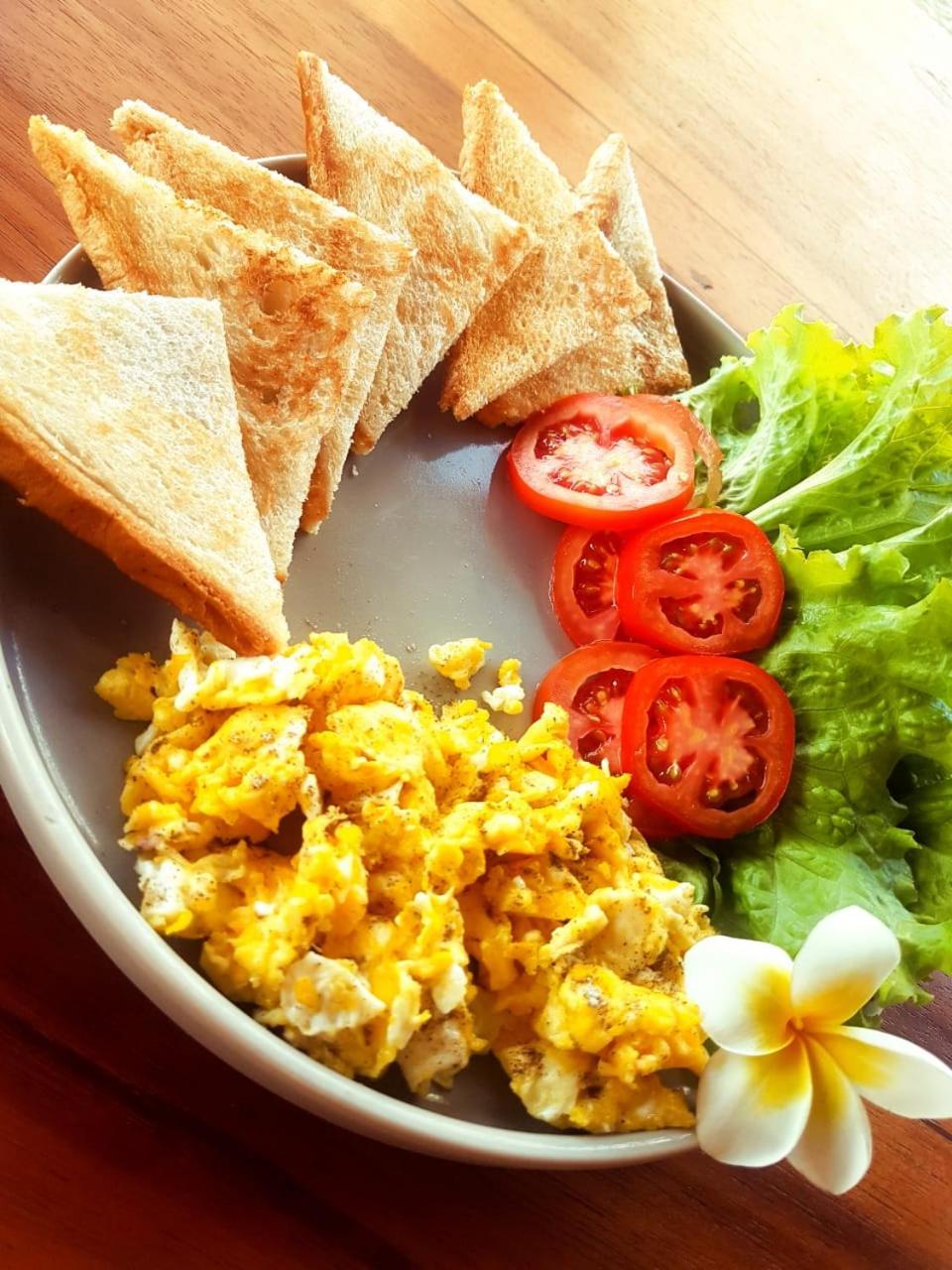 Phoenix Bed And Breakfast 4 Canggu Buitenkant foto