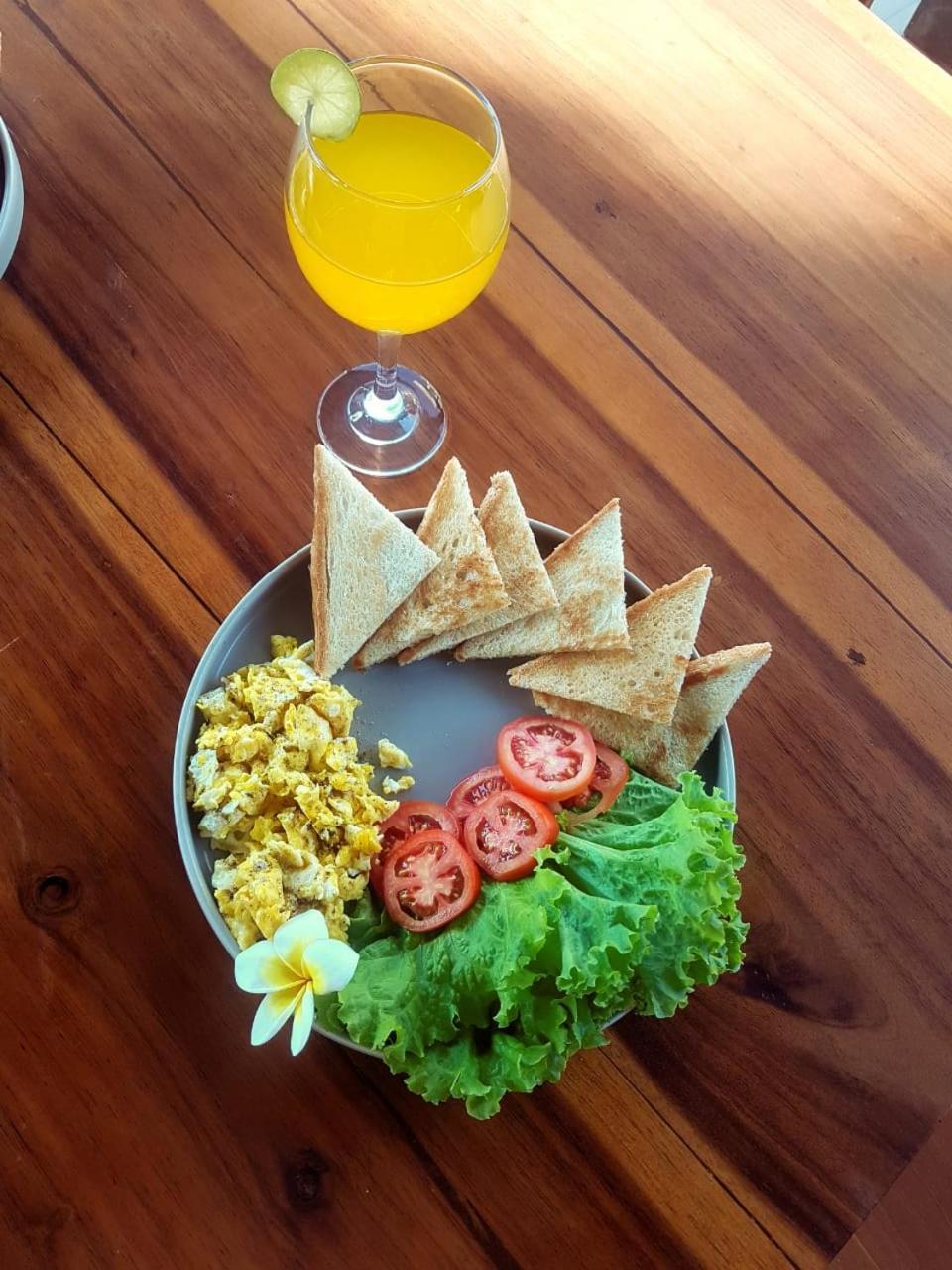 Phoenix Bed And Breakfast 4 Canggu Buitenkant foto